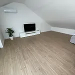 Galeria Apartment